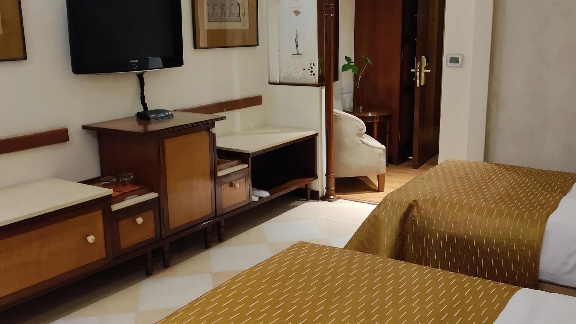 Tajview Agra - Ihcl Seleqtions Hotel India